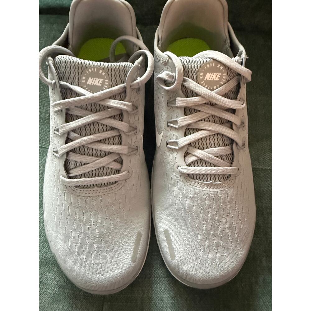 Nike Free RN 2018 Womens Sz 8 Wolf Grey Running Shoes 942837-003 OG Box